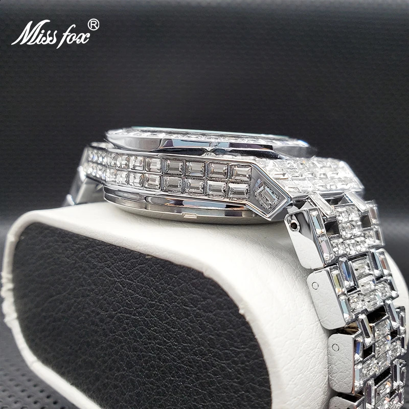 Skeleton Watch with Baguette Bezel Bracelet Mechanical Men Wristwatches Top Diamond Ice Out Automatic Watches 240909