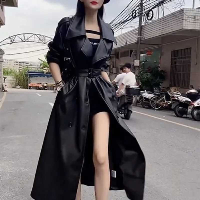 Autumn Elegant Belted Trench Coats Women PU Leather Jacket Long Windbreaker Vintage Waterproof Jackets Spring Fashion OuterwearX240921