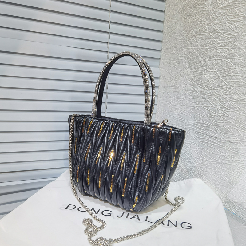 2024 new fashionable pleated sequined women's chain shoulder crossbody bag with high-end feel and diamond inlaid handbag for women
