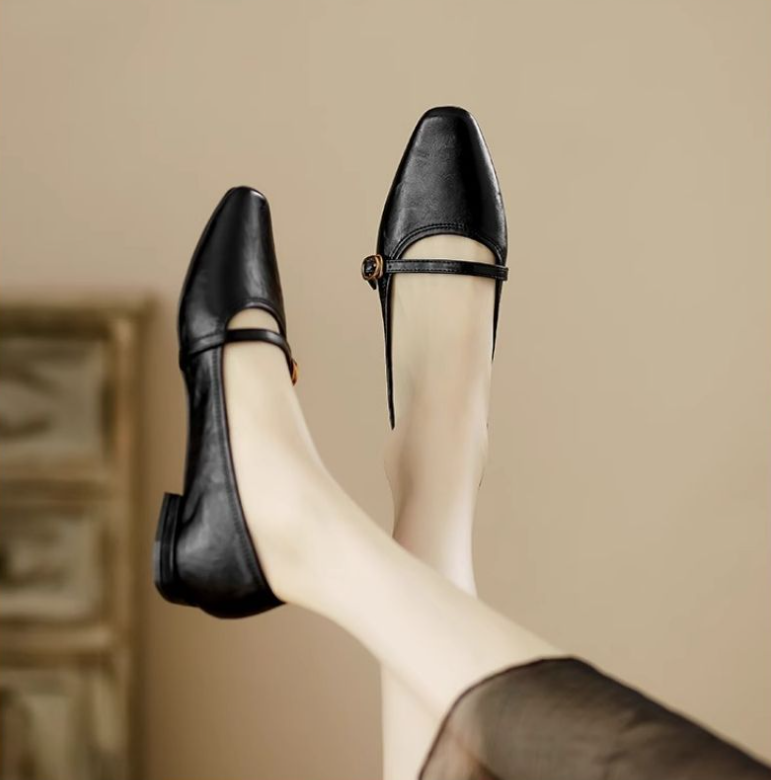Women Shoes Vintage Flat Bottom Comfort Soft Sole Pointed Toe Sexy Style Simple Design Fashion Triple Black Brown fashion