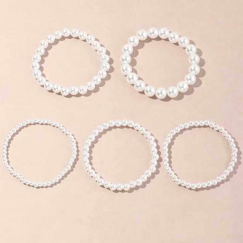 Pearl Beaded Bracelet Female 4/6/8/10/14MM Elastic String Bracelet Hand Jewelry Imitation Pearl BraceletX240921