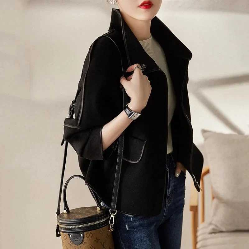 Womens wool coat 2024 spring/summer new loose fit jacket fashionable and casual stand up collar dollar sleeves hem wool jacket for women W240921