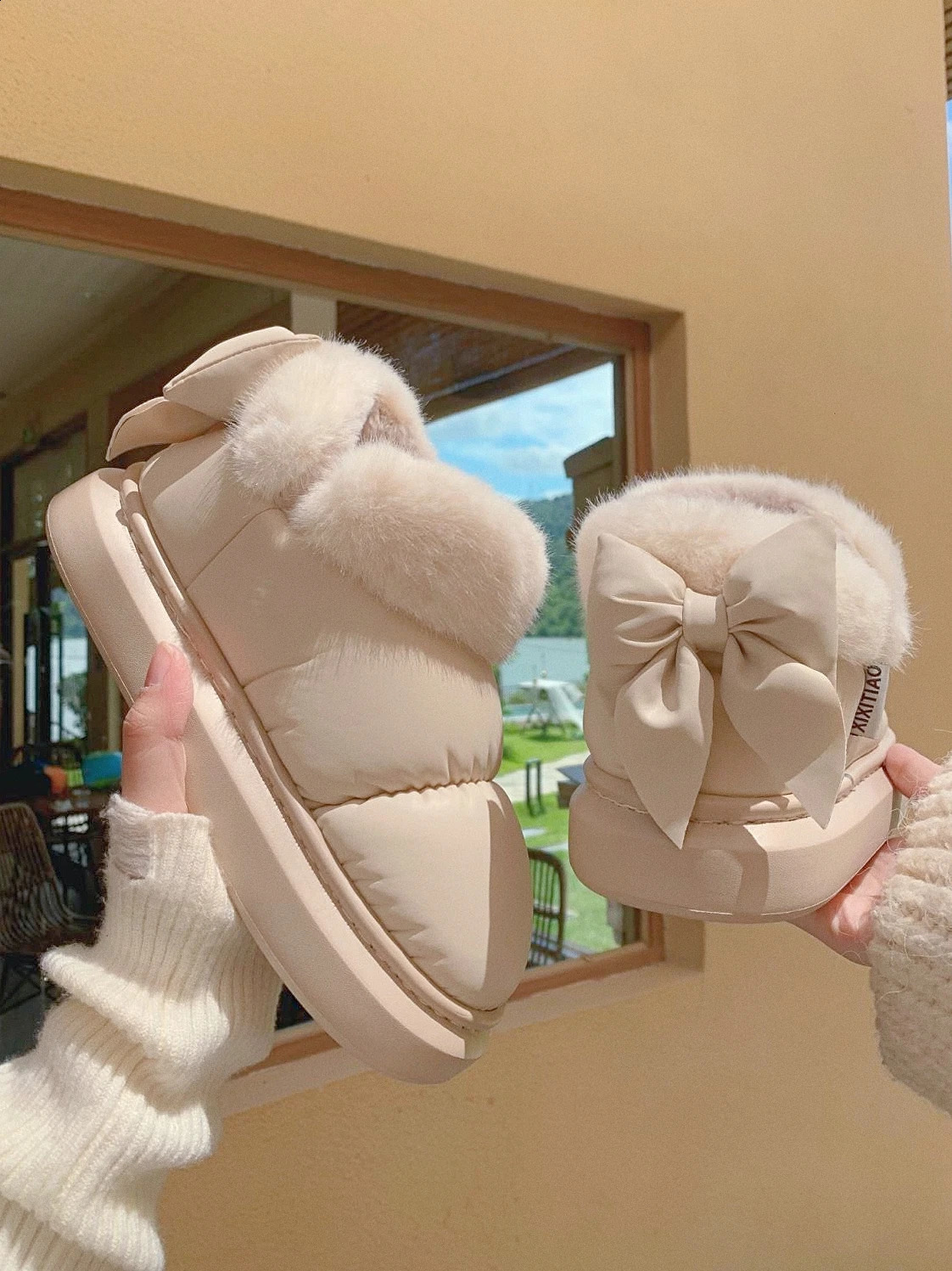 Bow Knot Short Ankle Snow Boots Women Winter Plush And Thick Insulation Waterproof PU Cotton Household Shoes Home Slipper Women 240914