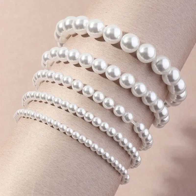 Pearl Beaded Bracelet Female 4/6/8/10/14MM Elastic String Bracelet Hand Jewelry Imitation Pearl BraceletX240921