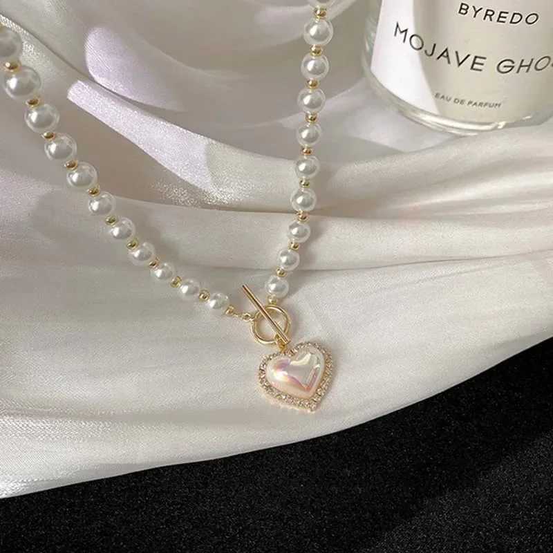 Simulated Pearl Necklace Vinatge Simulated Pearl Pendant Necklace Womens Simple OT Buckle Kravik Chain Party Jewelry W240918