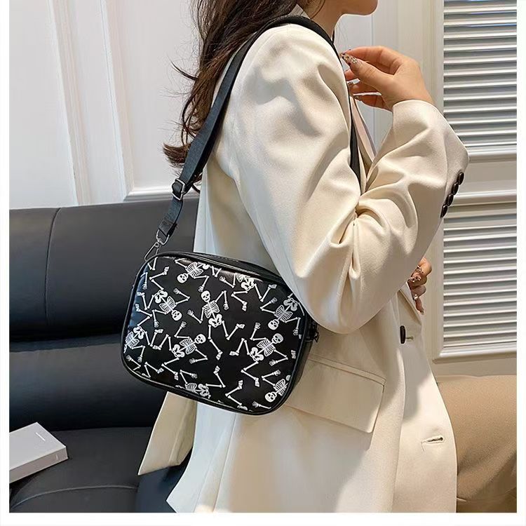 Spooky Skull Crossbody Bag: Stylish 2024 Halloween Tote for Women