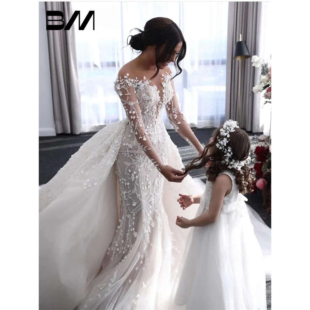 Arabic Long Sleeve Wedding Dresses With Detachable Train Lace Appliques Romantic Bride Dress Vestidos Novia Robe De Mariee