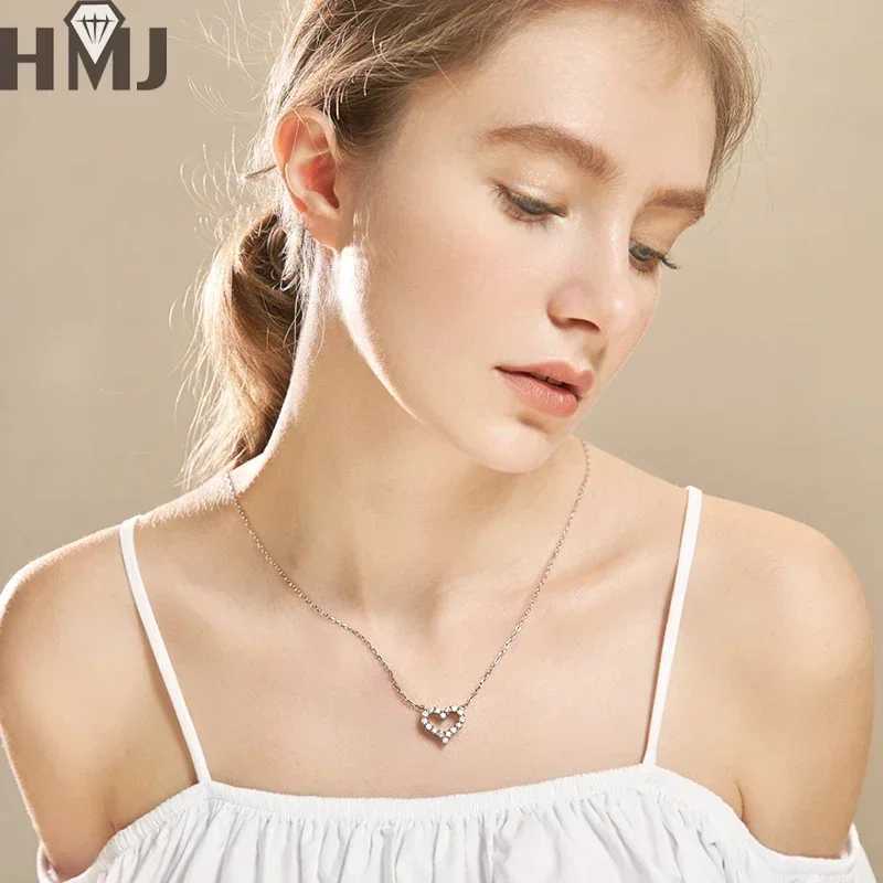 HMJ Moissanite necklace heart-shaped womens pendant 925 silver necklace womens party chain brides exquisite jewelry W240918