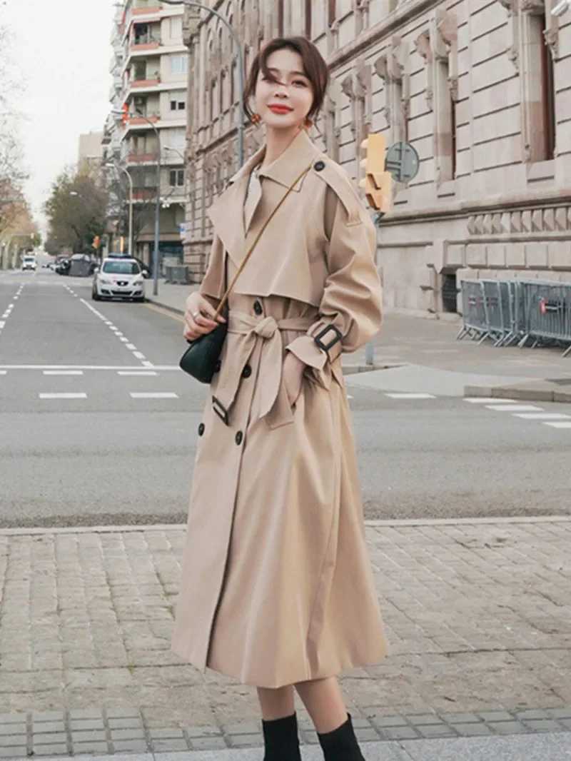 Vintage V Neck Double Breasted Windbreaker Coats Women 2022 Casual Solid Color Slim Fit Long Coat Elegant Trench Coat for WomenX240921