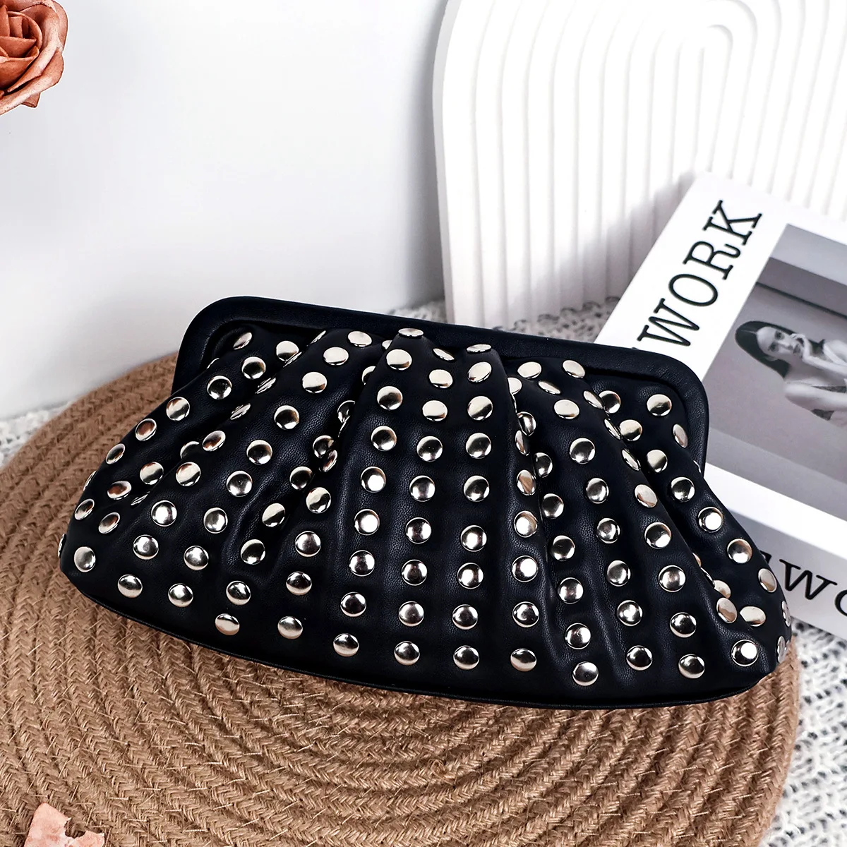 Fashion Women Handbags Rivet Clutch Bag Messenger TLXT Party Luxury Envelope Bags Designer Shoulder Handbag Evening Clutch Crossbody Studded Bag