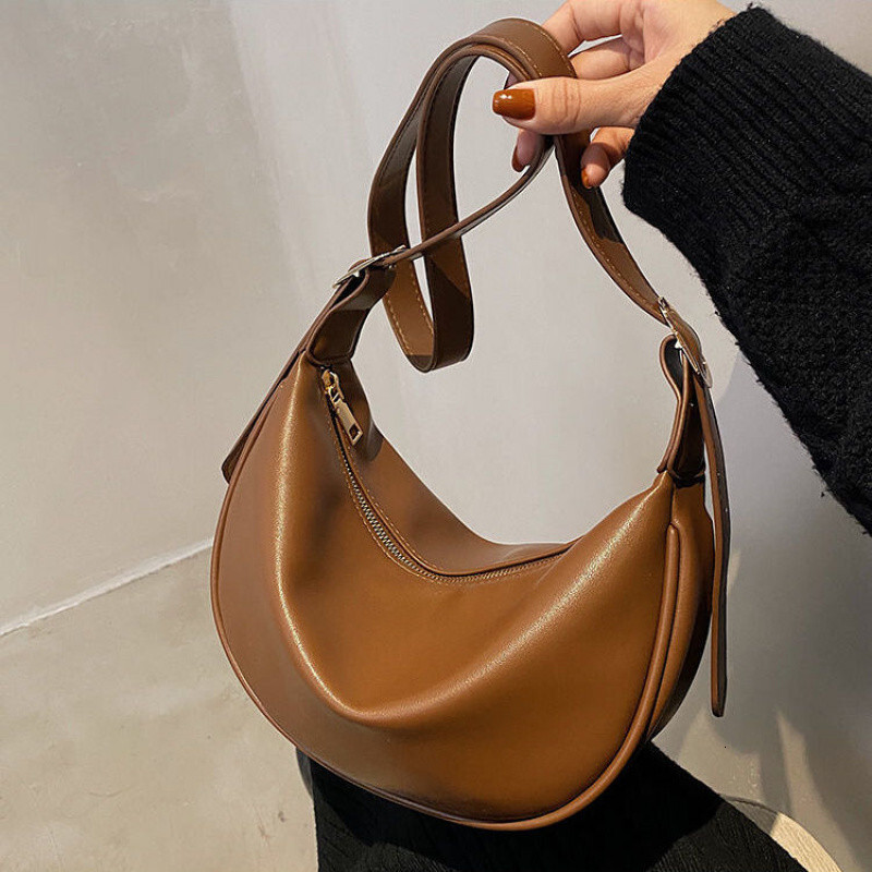 2025 New Women's Shoulder Bag Large Capacity Fashionable Multi Functional Dumpling Dumpling Bag Niche Autumn/winter Shoulder Crossbody Bag Design