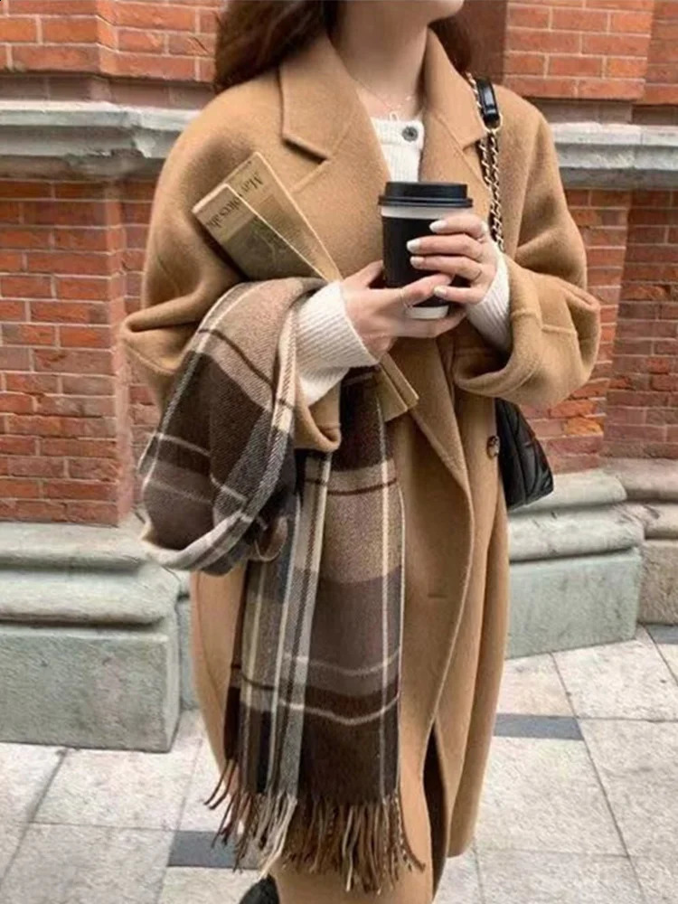 Fashion Elegant Woolen Long Coat Women Turn Down Collar Long Sleeve Female Jacket 2024 Autumn Winter Fashion Lady Streetwear 240919