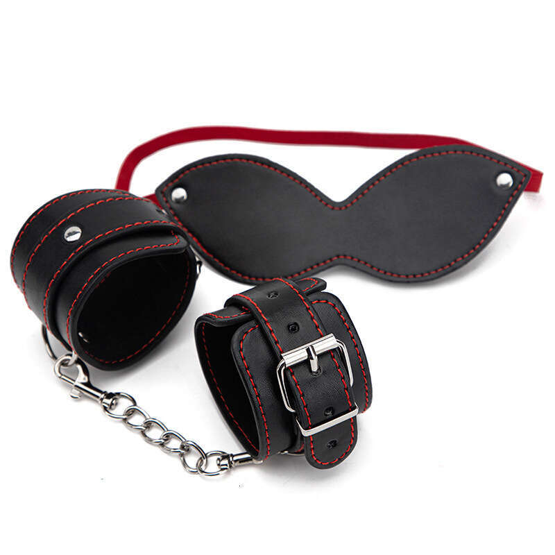 High end SM prop set cross-border hot selling black and red erotic eye mask tied with erotic handcuffs, alternative adult products