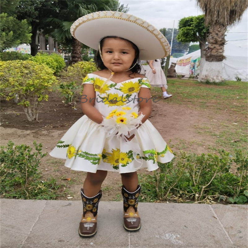 White Mexican Flower Girls Dresses 2025 Kids Vestidos De Quinceanera Mexicanos Sunflower Embroidery Pageant Girls Dress Halloween Caramuza Toddler Dre