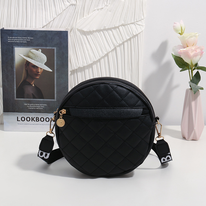 Retro small round bag 2024 women wallet purse fashion versatile shoulder bag classic embroidered shoulder crossbody bags CSD2409216