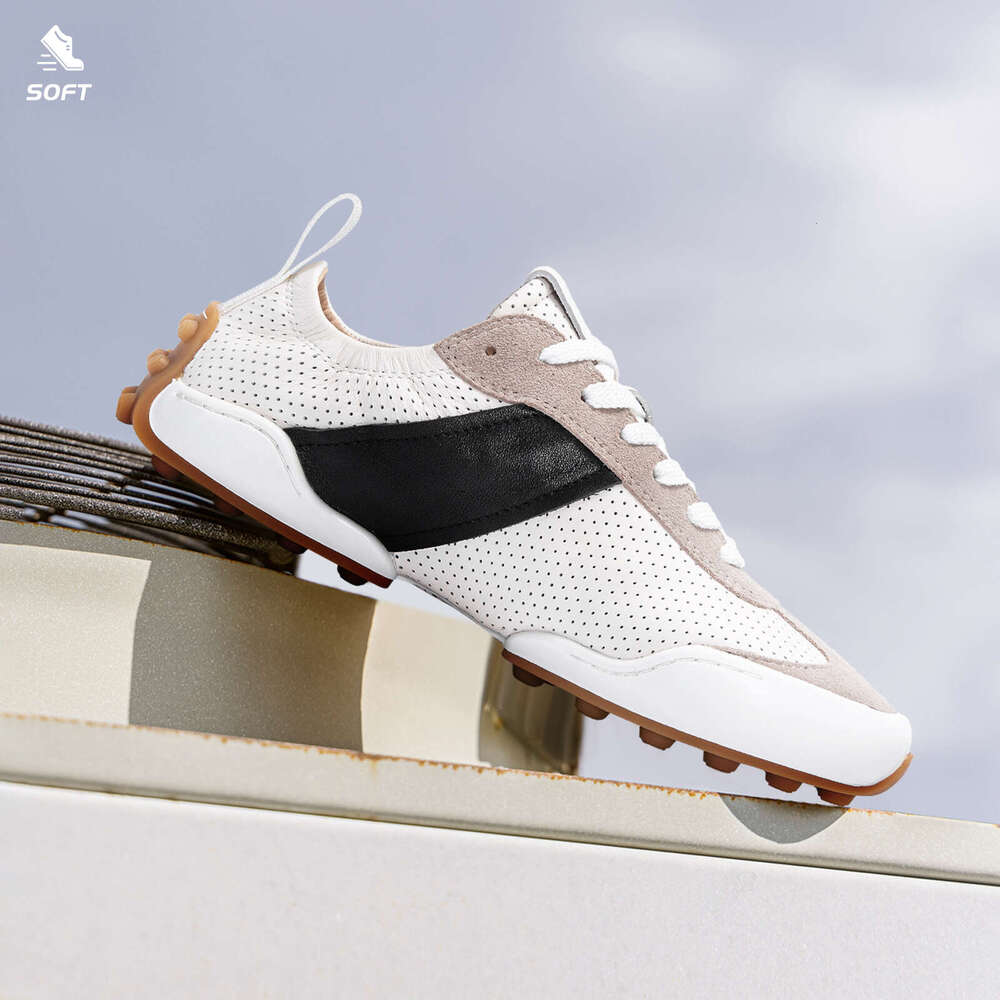 Women's New Fashion Color Matching and Versatile Casual Vintage Outdoor Leather Design Ladies Sports Shoes
