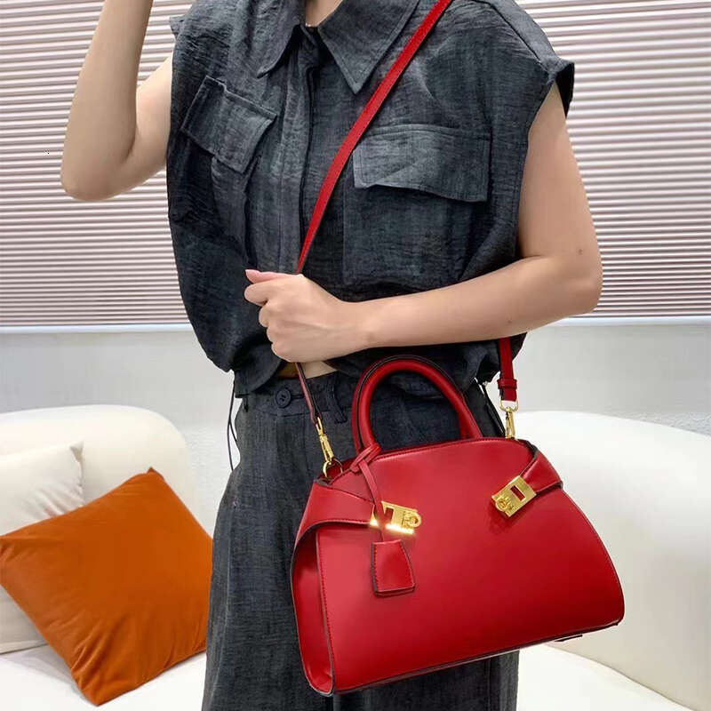 Fashion New Style Women's Tote High Quality Leather Premium Double With Metal Buckle Handbag Black Brown Crossbody Bag