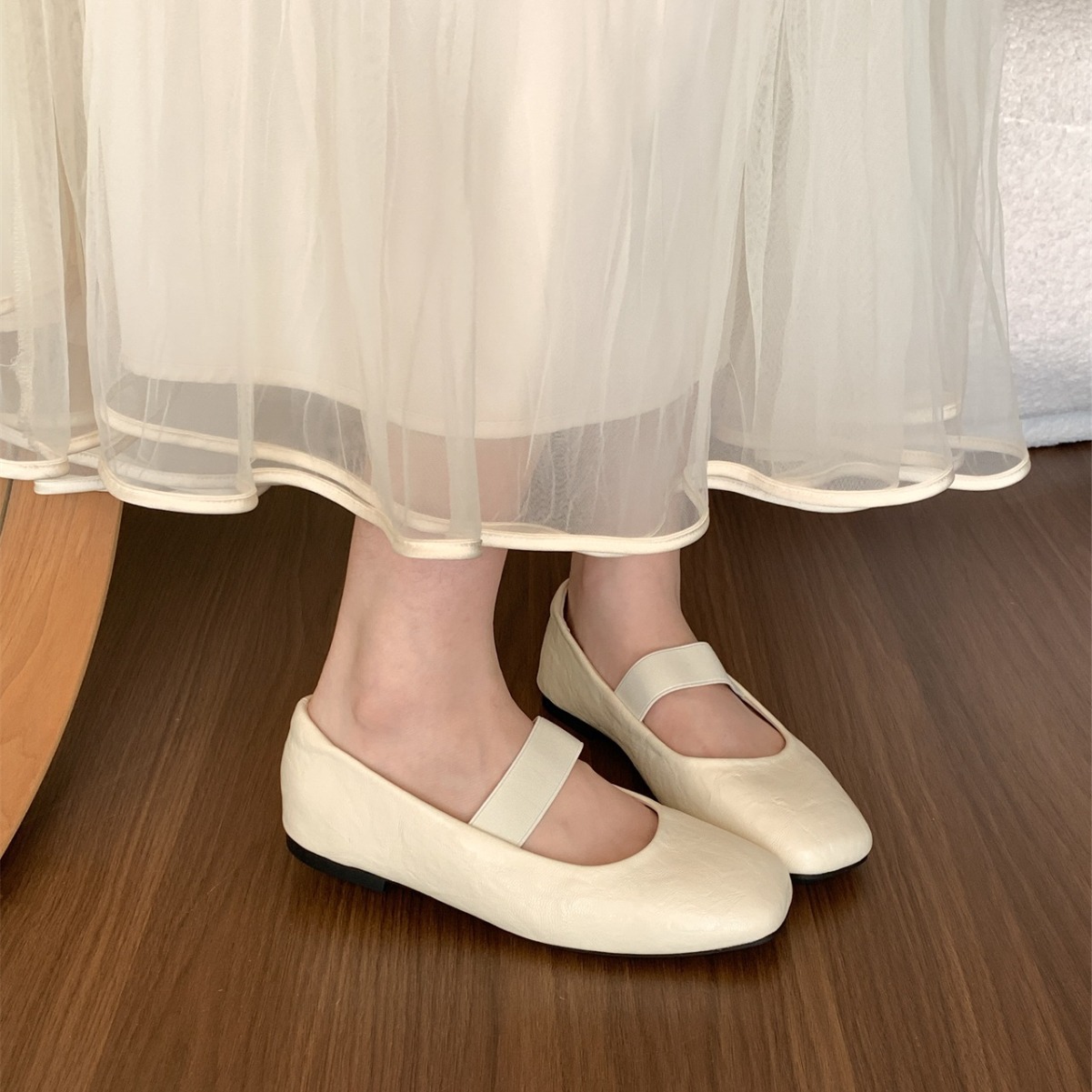 Casual Comfort Square-Toe Flat Shoes: Vintage Style for Women, Slip-on, Soft Sole, Versatile - Black 9beb