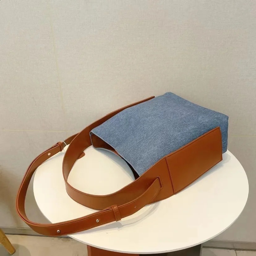 High quality genuine leather denim bucket bag large capacity handbag womens 240919