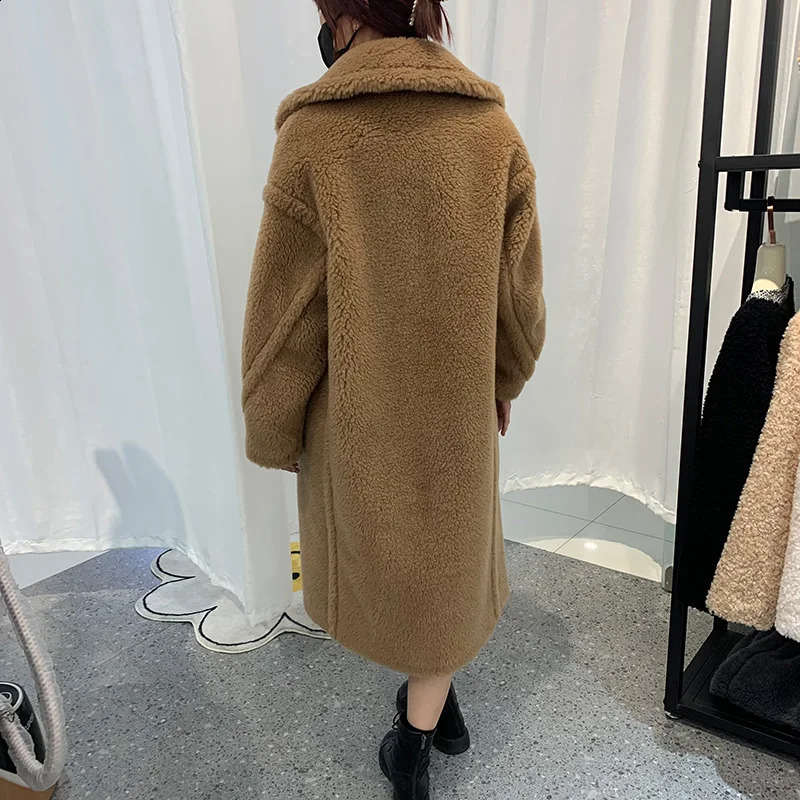 Womens Winter Thick Warm Teddy Coat Wool Long Coat Womens Coat Natural Fur S7480A 240921CJ