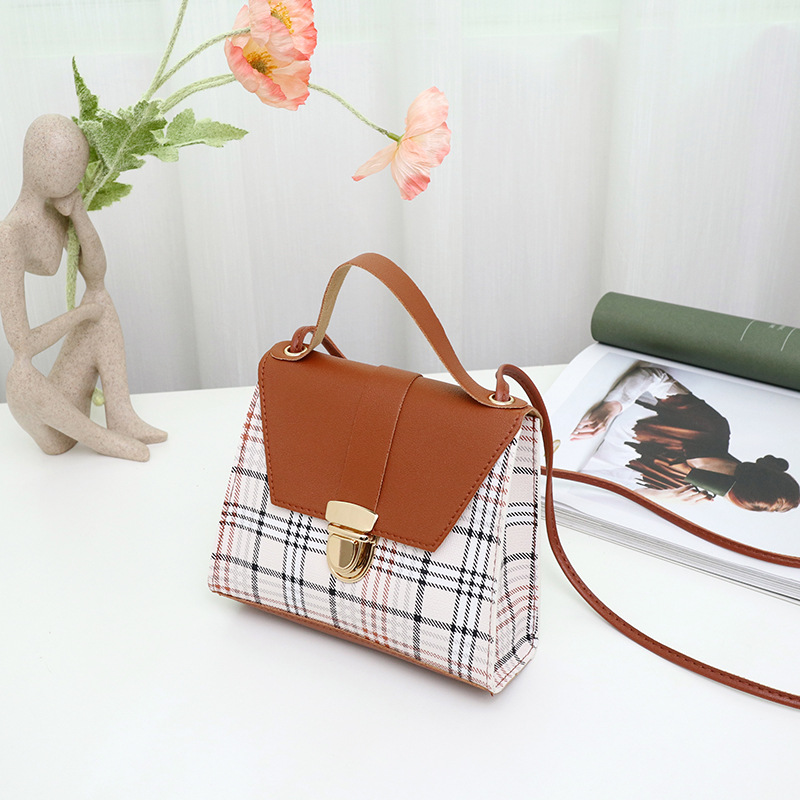 Womens Checked Handbag Ladies Shoulder Handbag Small And Lightweight Bag Casual And Fashionable Crossbody Bag For Ladies DED2409219