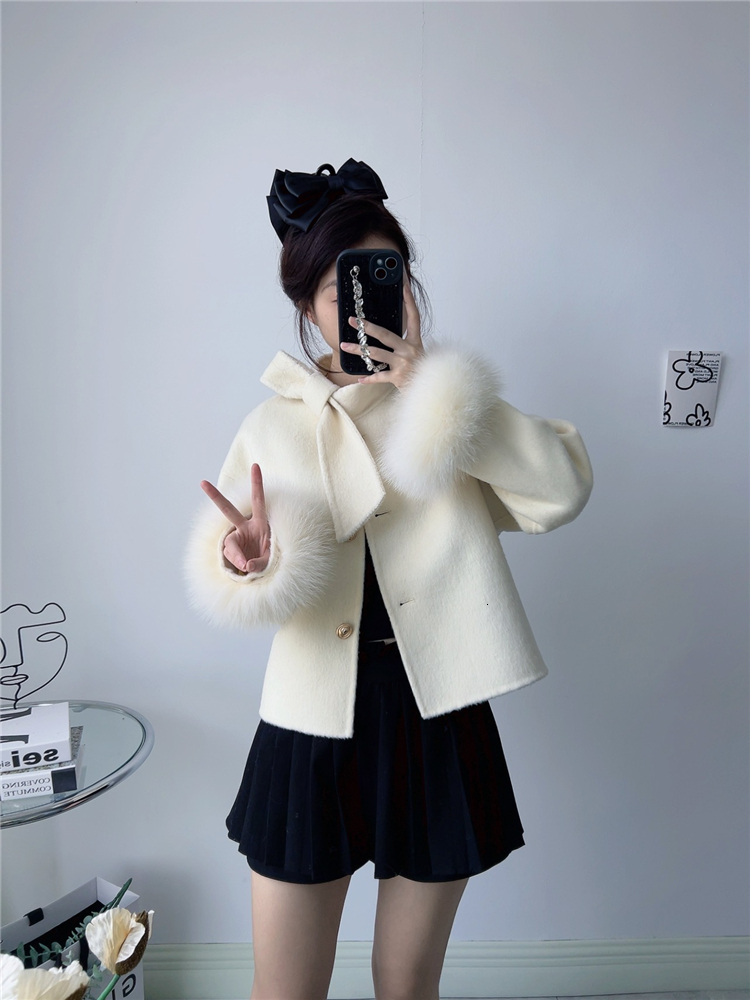 2024 New Winter Cashmere Wool Woolen Women Jacket Real Natural Fox Fur Cuff Ladies Outwear Female Coat