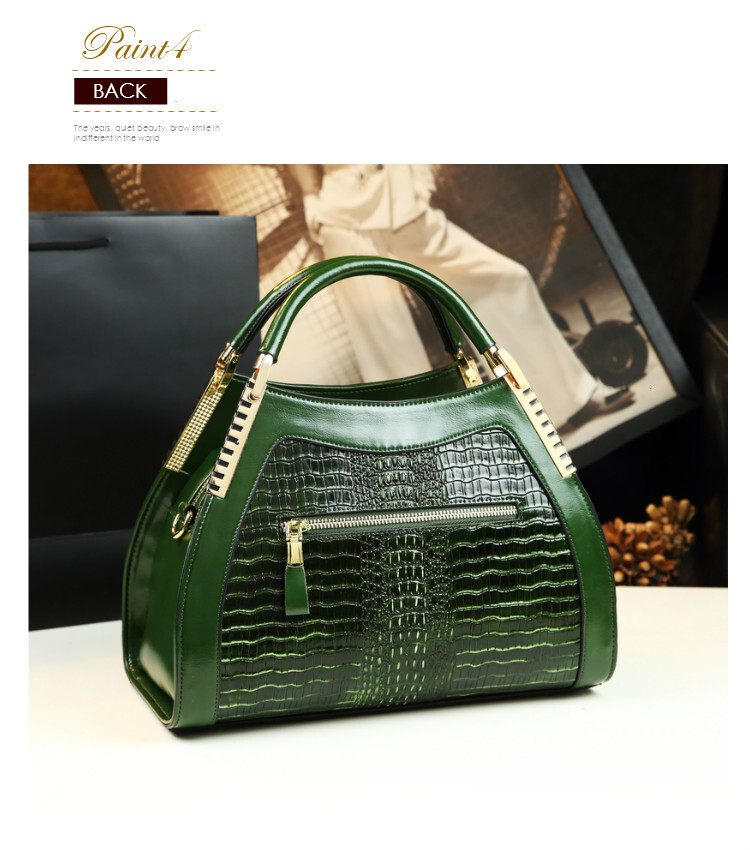 Genuine leather crocodile pattern handbag Women middle-aged female mother shoulder messenger multi-layer large bag