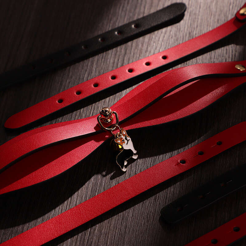 High end SM props, genuine leather sex collar, sexy and bright red sex traction neck cover with pendant, alternative adult products