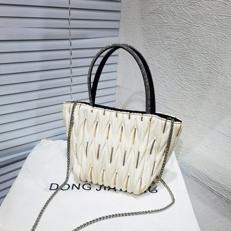 2024 new fashionable pleated sequined women's chain shoulder crossbody bag with high-end feel and diamond inlaid handbag for women