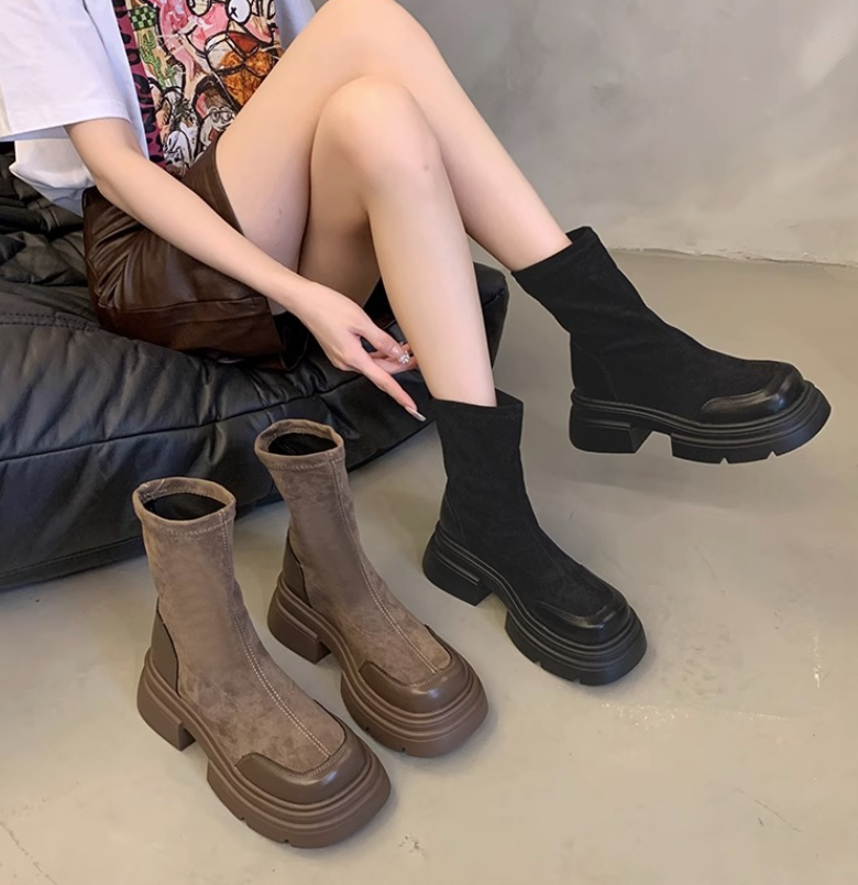 Women Fashion Boots Thick Sole Winter Trendy Wear Design Sense Martin Boots Vintage Style Versatile Free shipping