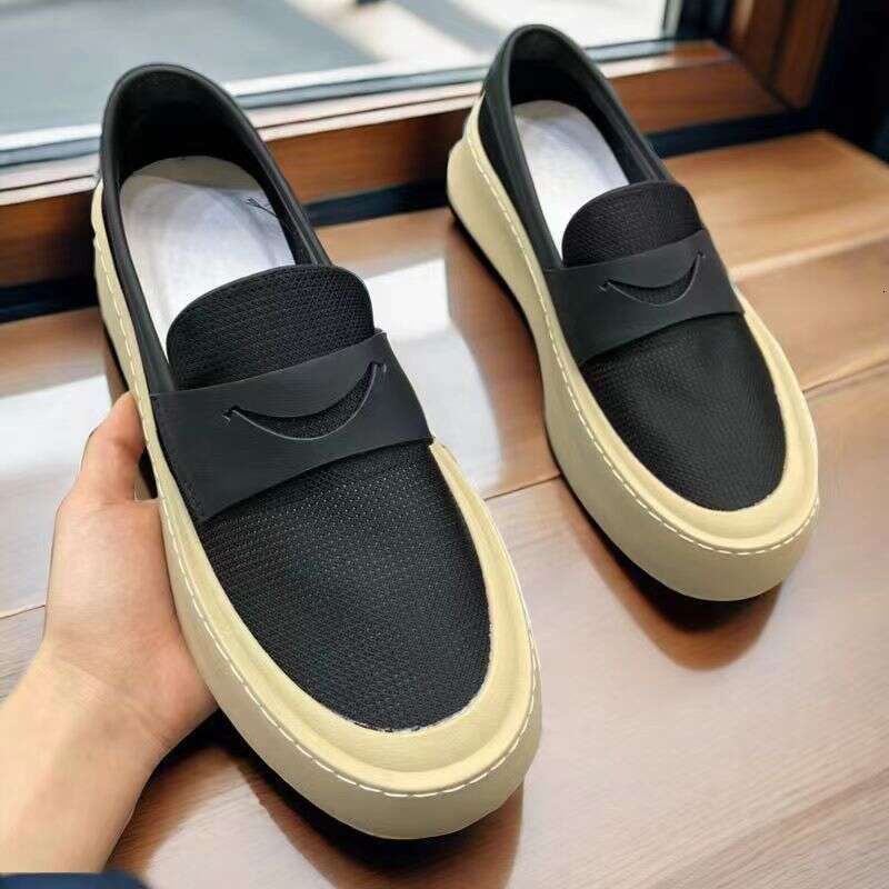 Summer Black Loafers Men Breathable Mesh Platform Urban Man Sneakers Fashion Comfortable Slip-on Men's Casual Shoes