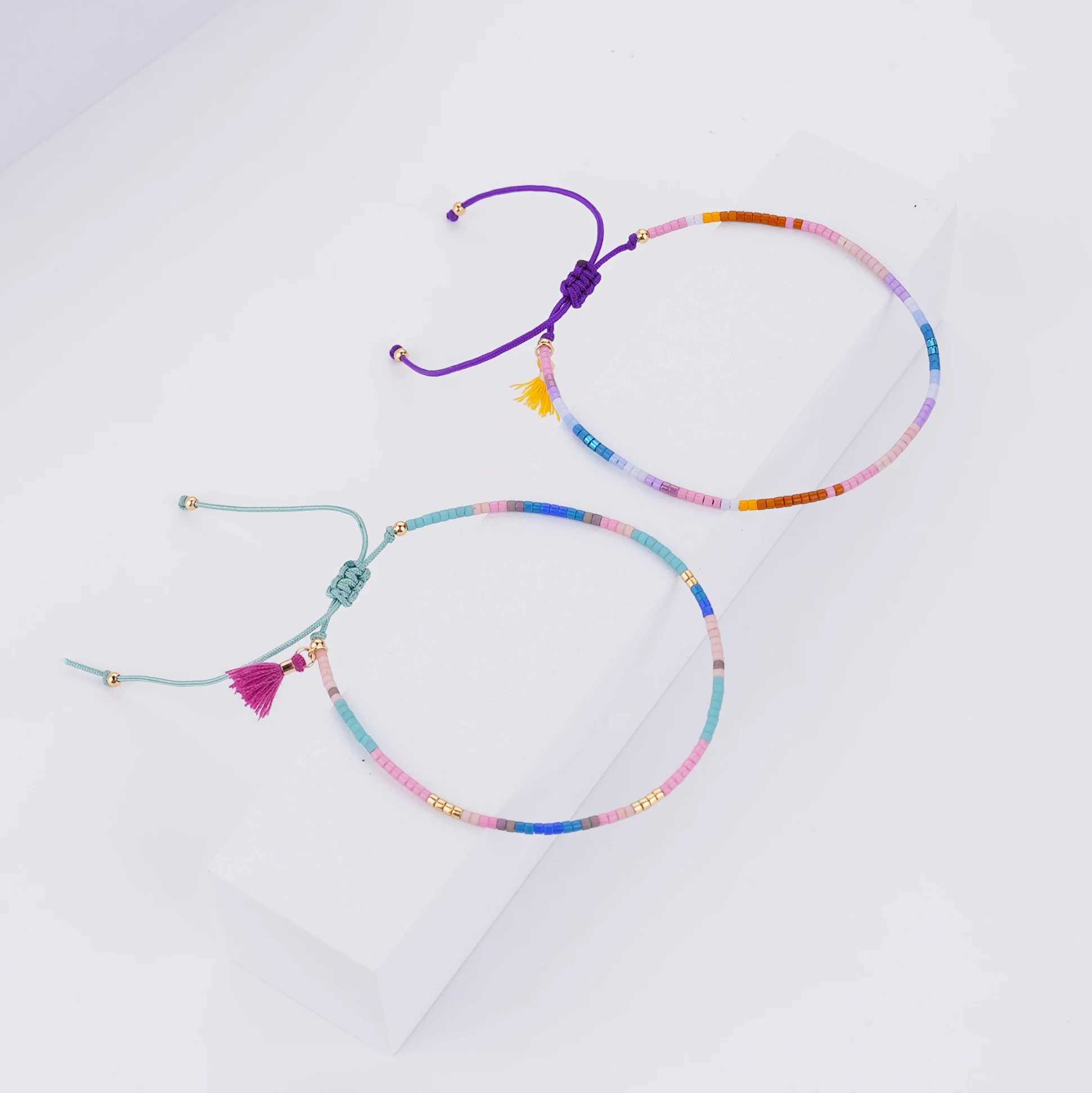 2023 Bohemian National Wind Beaded Bracelet Rainbow Handmade Seed Beads Hand Rope Female Women 1 PairX240921