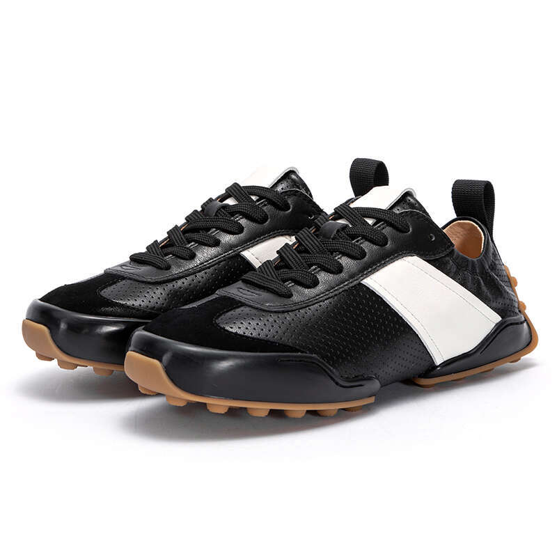Women's New Fashion Color Matching and Versatile Casual Vintage Outdoor Leather Design Ladies Sports Shoes
