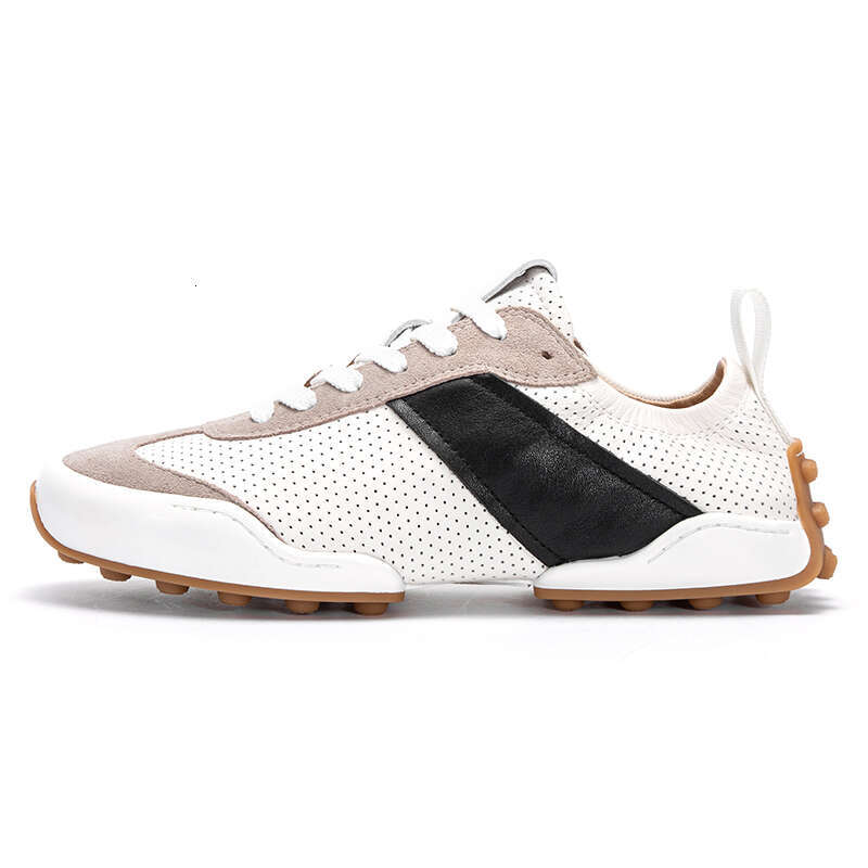 Women's New Fashion Color Matching and Versatile Casual Vintage Outdoor Leather Design Ladies Sports Shoes