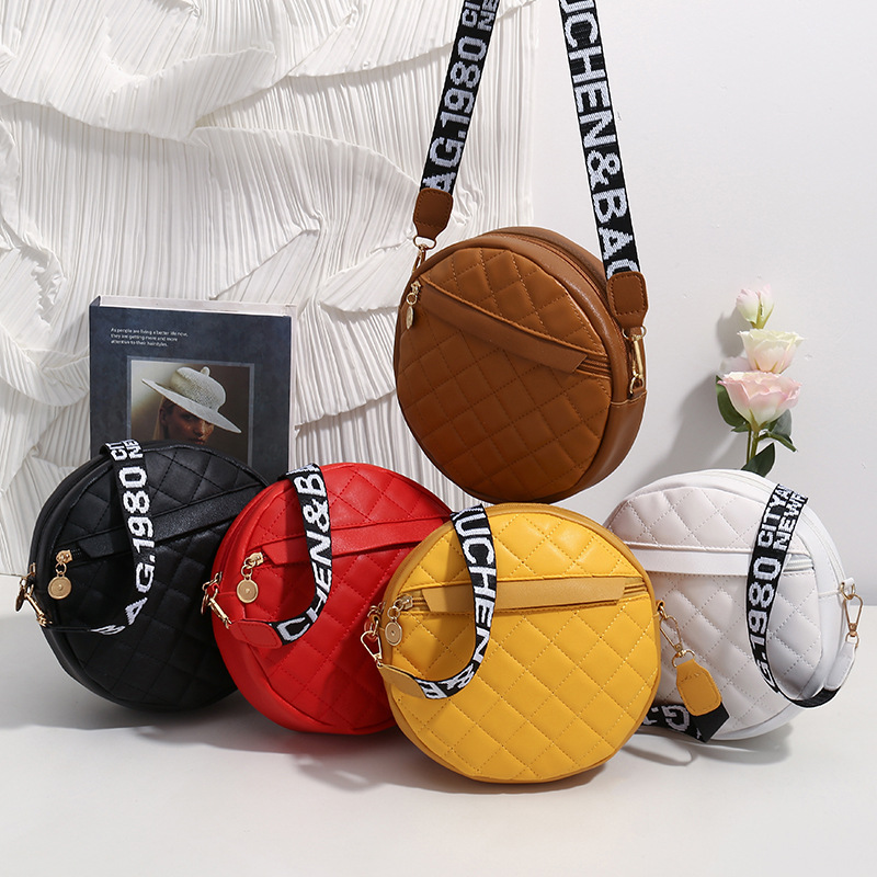 Retro small round bag 2024 women wallet purse fashion versatile shoulder bag classic embroidered shoulder crossbody bags CSD2409216