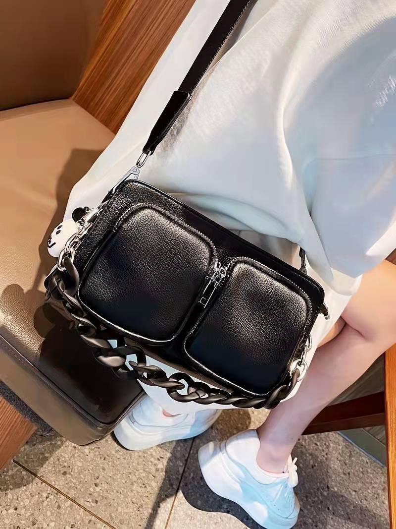 2024 New Fashionable Shoulder Bag For Women's Slant Body Small Chain Soft Leather Women's Bag Autumn/winter Design Sense Niche Crossbody Bag