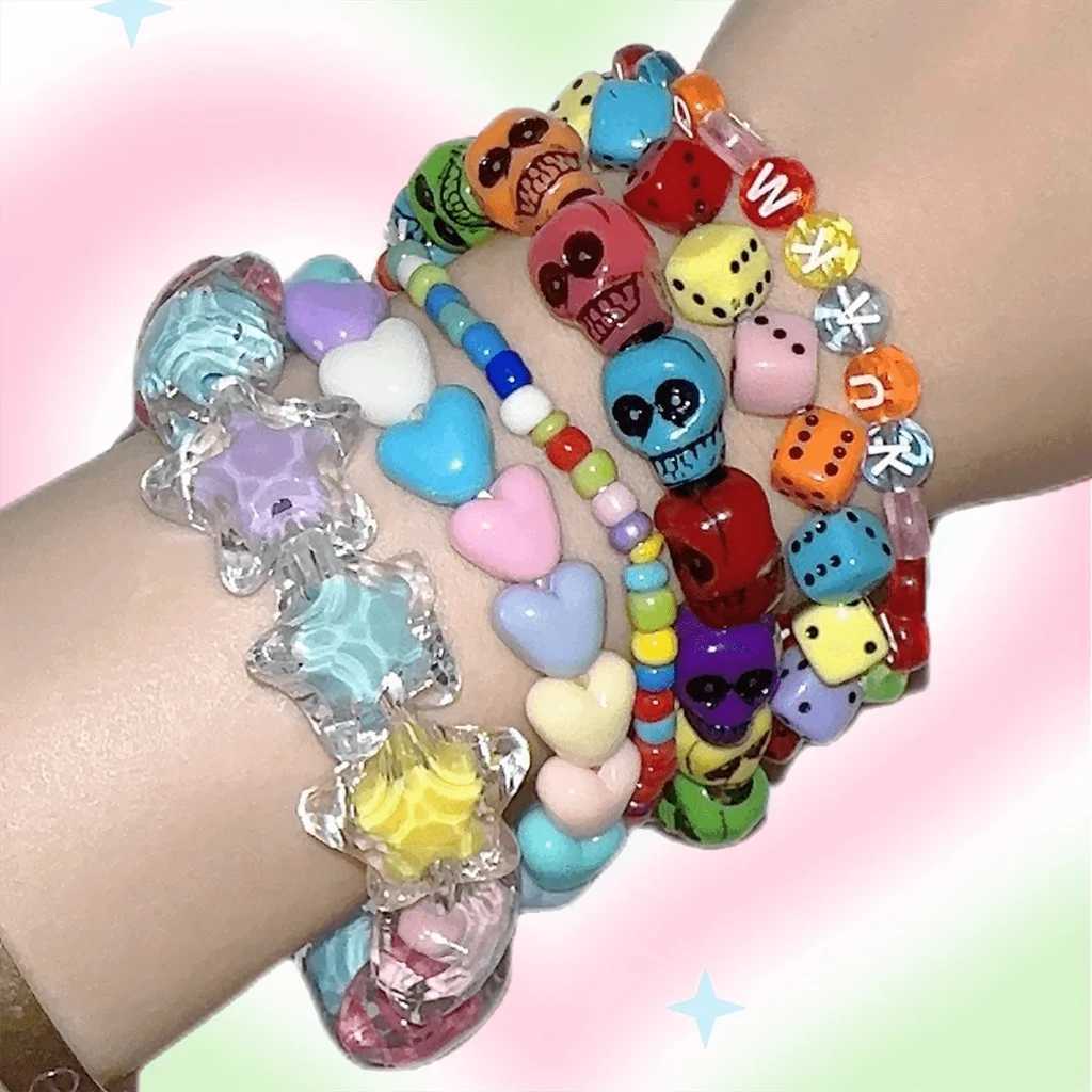 6Pcs Female Creative Smile Face Dice Star Beads Elastic Bracelet All-match Dopamine Jewelry INS Hot Y2K Candy Color Hand StringsX240921