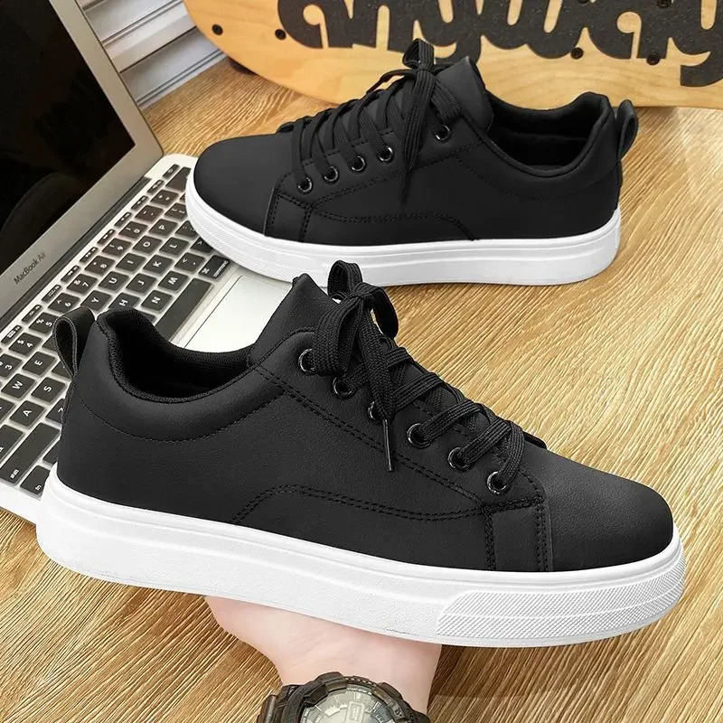Comfortable Fashion 2024 Casual Shoes For Men Work Man Shoe Non-leather Clearance Korean Style Breathable Trends Sneakers 240914