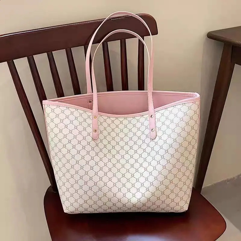 2pieceset y n womens handbag large capacity fashionable printed shoulder bag shopping wallet 240919