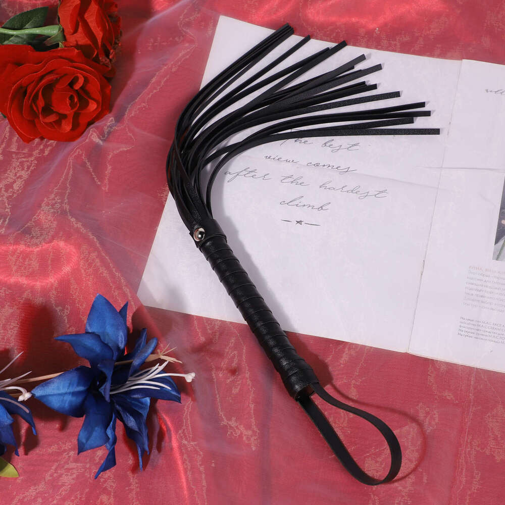 SM sex props training and entertainment, leather whip, macaron sex toy, small whip, alternative sexual fetish, SP torture equipment, adult products