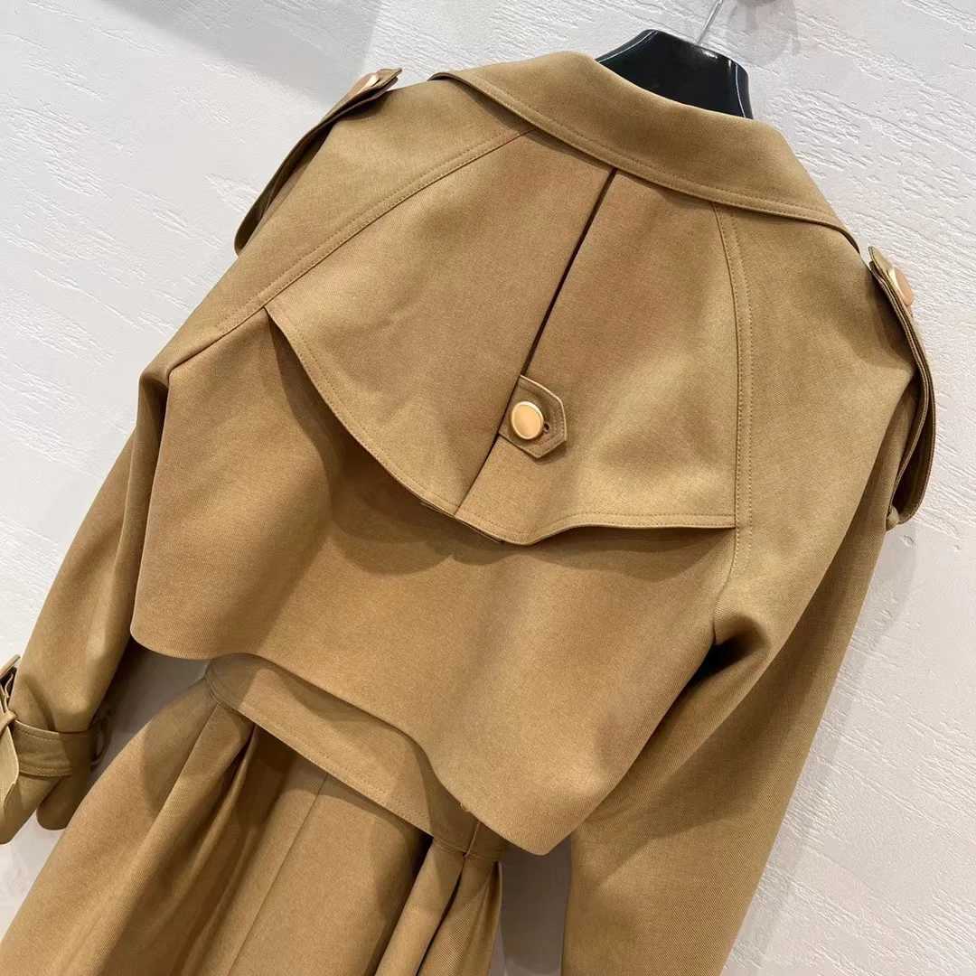 2023 New Women High-end Khaki Trench Coat Two Piece Set Ladies Cloak Wear Belt Korean Fashion Trench Coat Female WindbreakersX240921