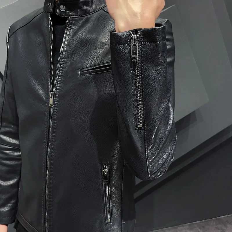 Spring and summer mens jacket casual motorcycle windproof and warm stand collar PU leather jacket mens slim fit plush coat W240918