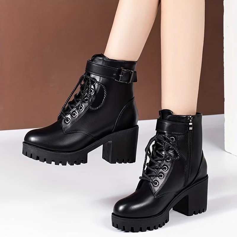 2023 Womens Solid Thick High Heels Fashion Lace Upper Womens Side Zipper Boots Fashion Buckle Details Ankle Boots Z250303