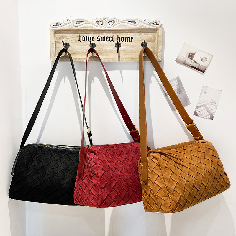 MEDIOW England Style Pillow Bags For Women Designer Handbags And Purses 2023 New In Faux Suede Handwoven Medium Shoulder