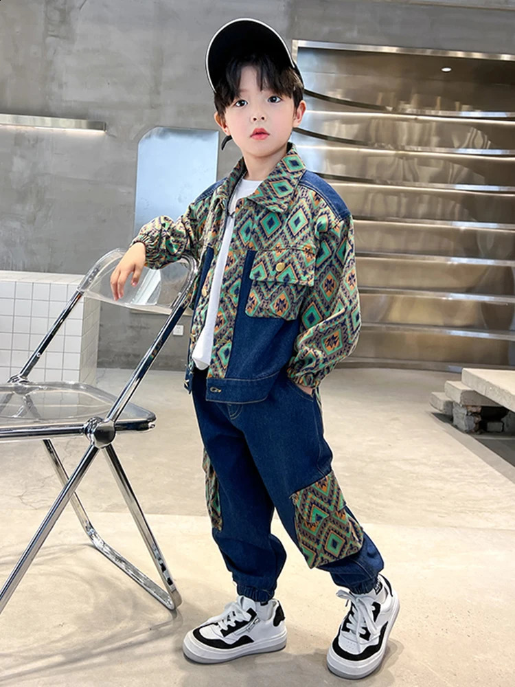 Boys Spring Suit Denim Two Piece Set Spring Fashion Kids Denim Childrens Autumn Jeans Cool Handsome Baby Clothes 240913