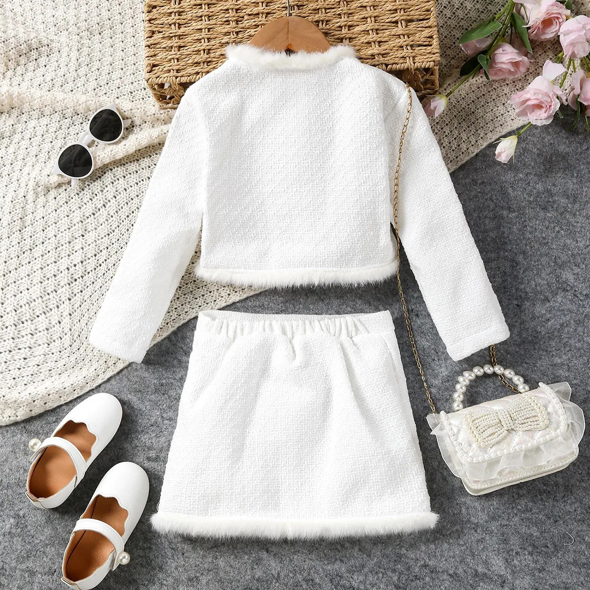 4-7Y Girls fashion 2-piece Japanese Korean Style Princess Style Small Fragrance Style Thickened stuffed Pocket Coat with Skirt Party Suit 240920