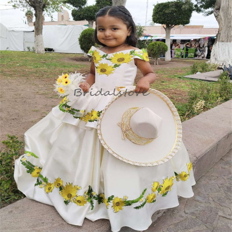 White Mexican Flower Girls Dresses 2025 Kids Vestidos De Quinceanera Mexicanos Sunflower Embroidery Pageant Girls Dress Halloween Caramuza Toddler Dre