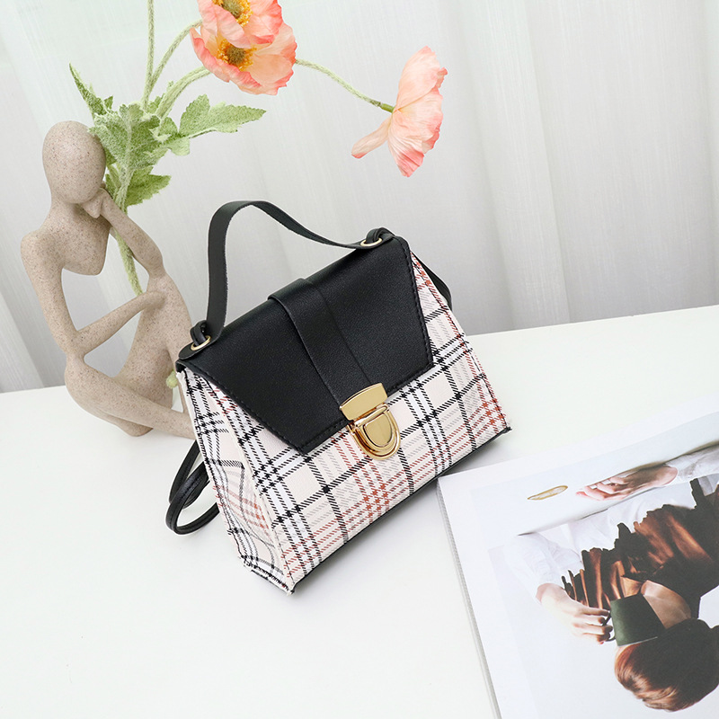 Womens Checked Handbag Ladies Shoulder Handbag Small And Lightweight Bag Casual And Fashionable Crossbody Bag For Ladies DED2409219