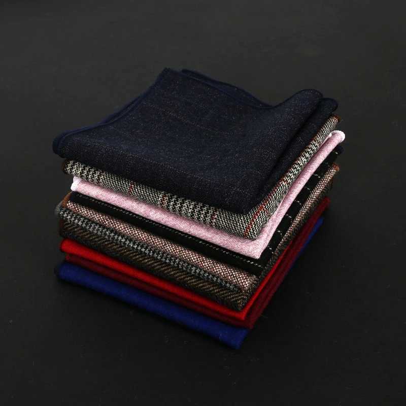 New Fashion Pocket Square Brown Grey Handkerchief Wool Plaid Striped Paisley Hanky Suit Mens Business Wedding Suit AccessoriesX240921