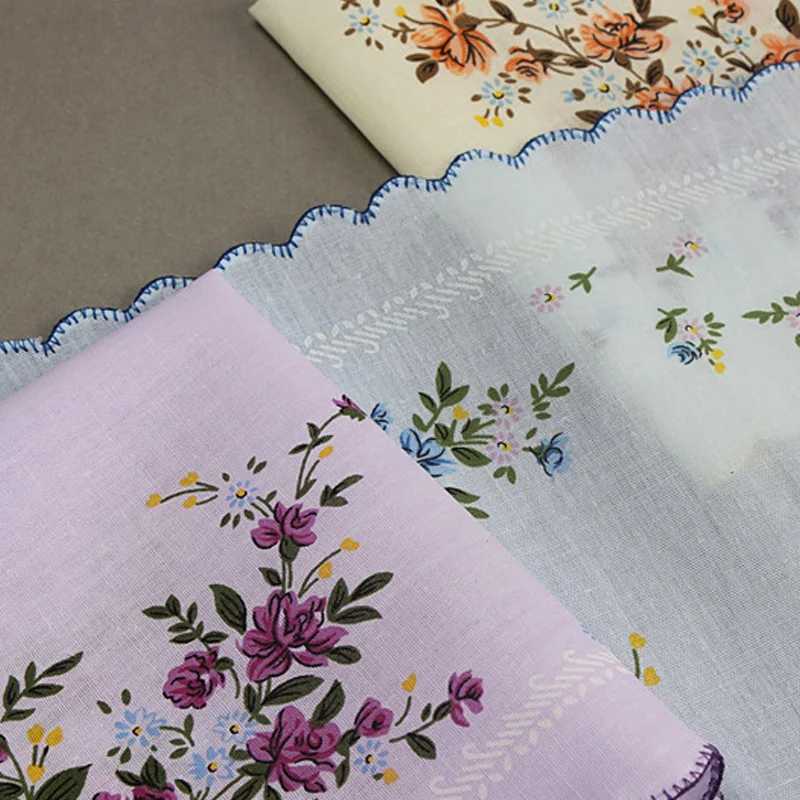 1PC Flower Printed Handkerchief Womens Cotton Handkerchief with Wavy Edge Pocket Square Hanky Wedding Party Casual Chest ScarfX240921